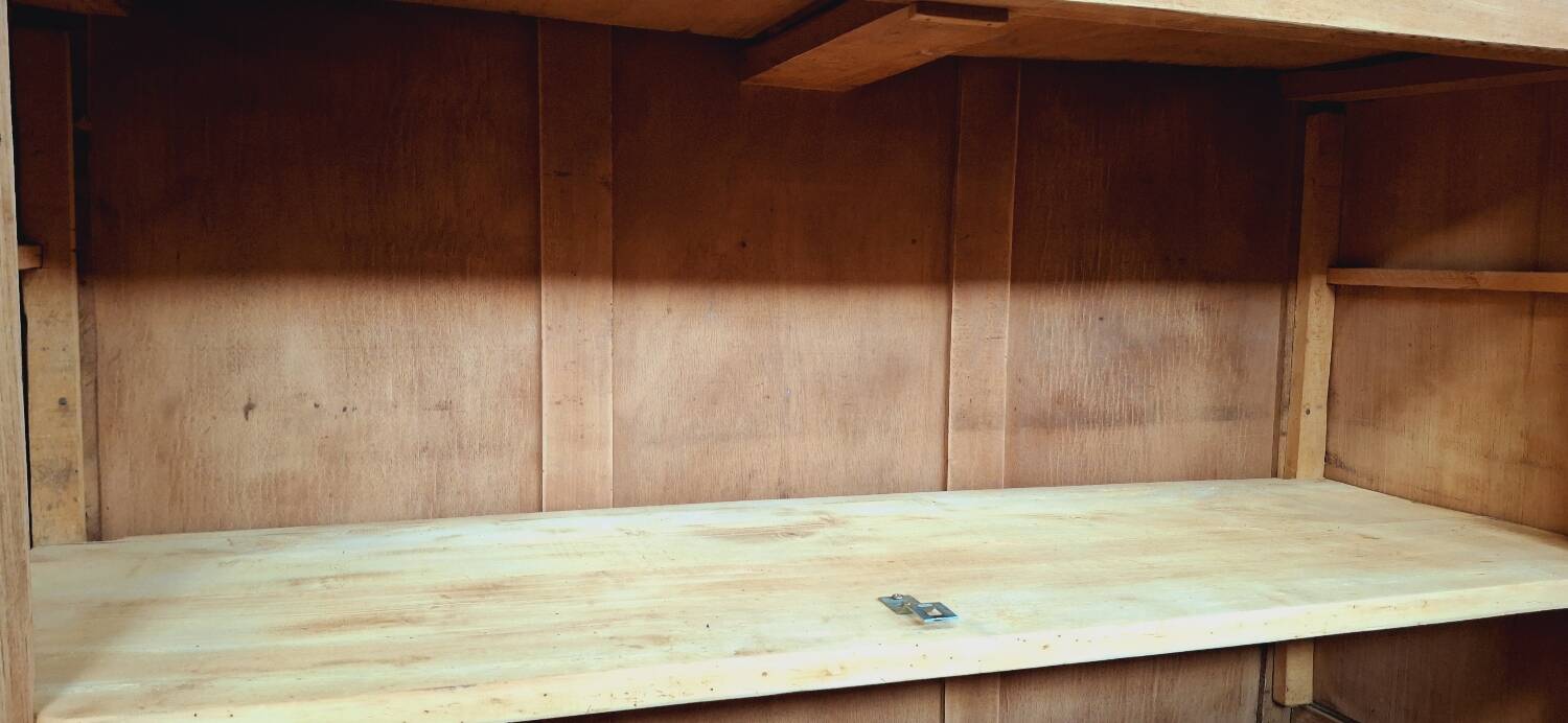 Two-piece glass-fronted buffet