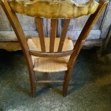 Low ash straw chair