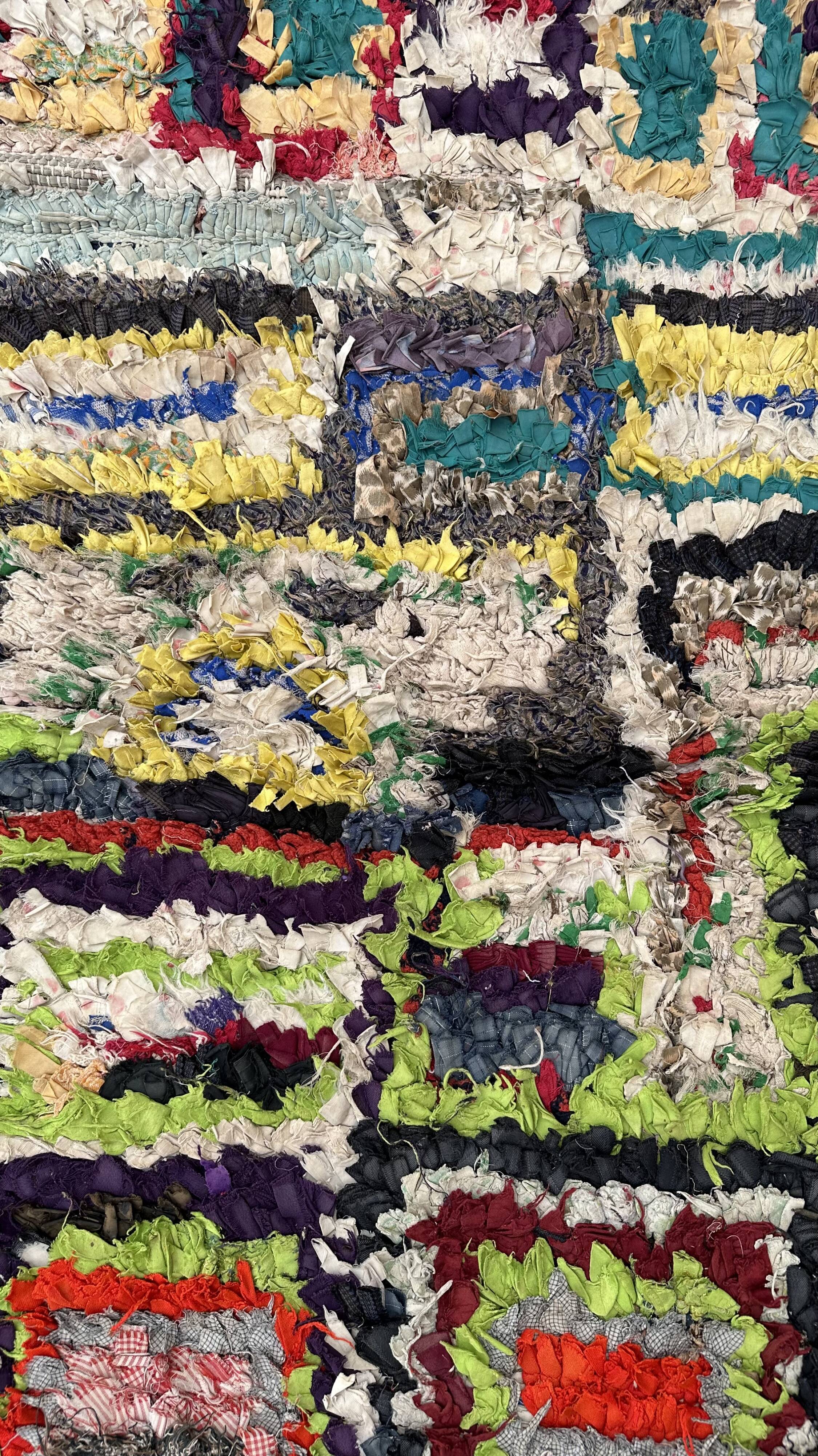 Colorful Boucherouite Berber rug - 153 x 157 cm