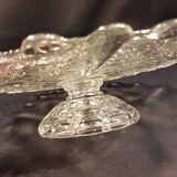 Presentation dish on glass foot