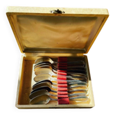 Lot de 11 cuillères en argent dans leur boîte