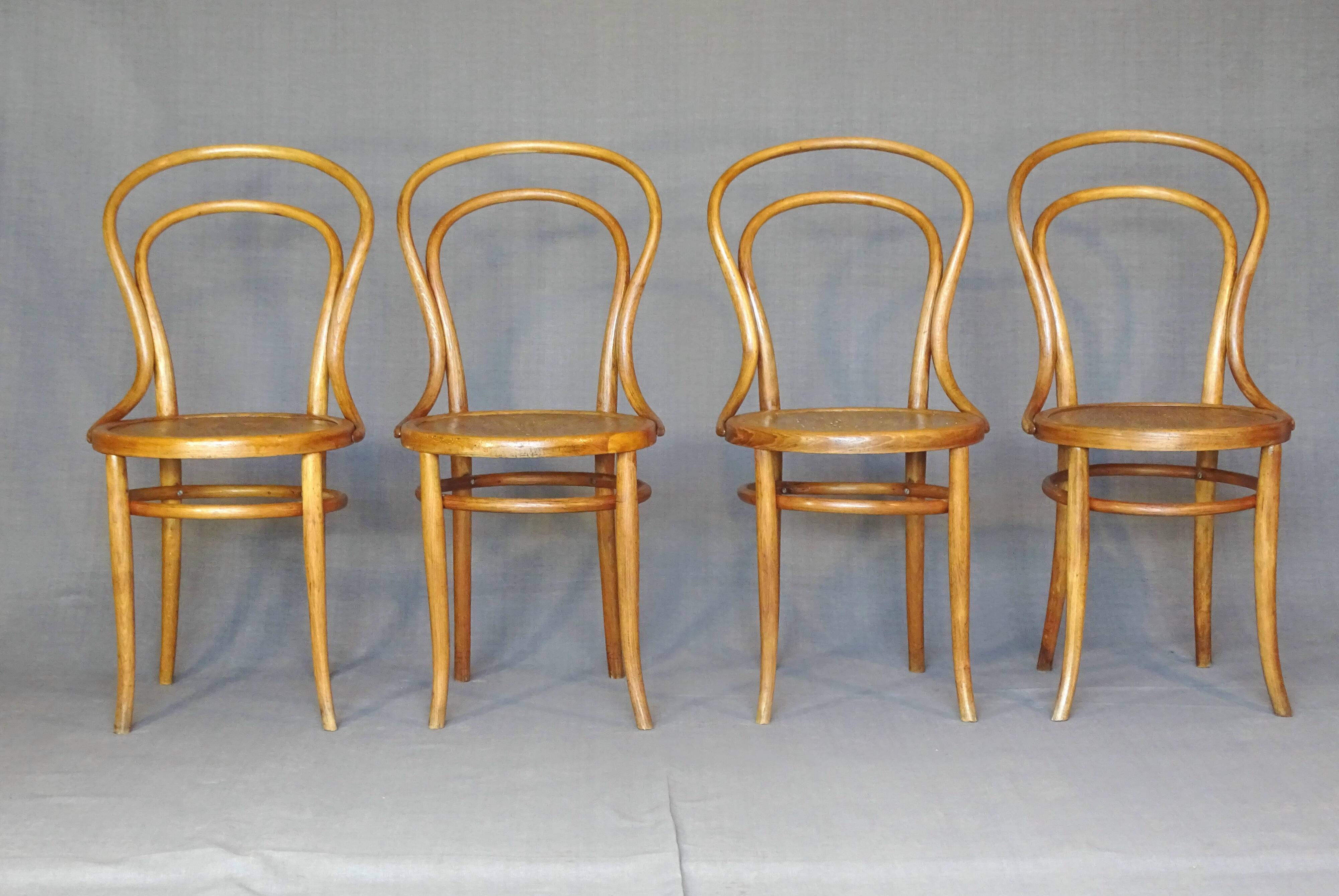 Set of 4 Kohn bistro chairs no. 30 from 1910, wooden seat