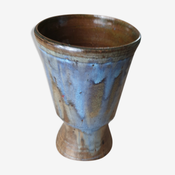 Ceramic vase