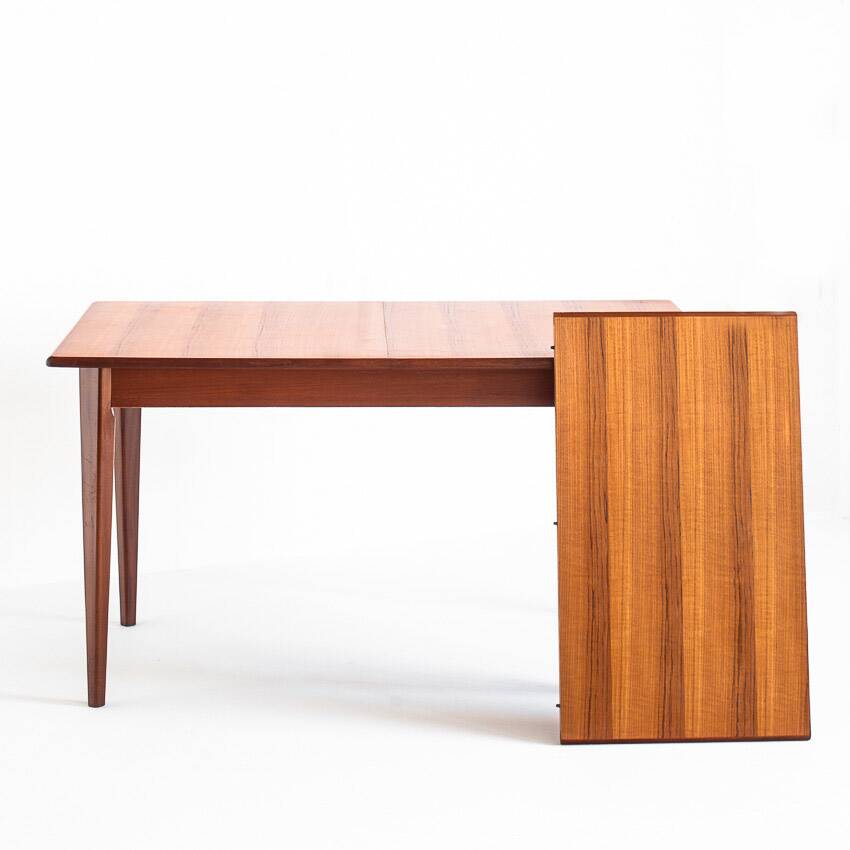 Vintage Scandinavian style table with central extension. Teak wood. France, 1960s