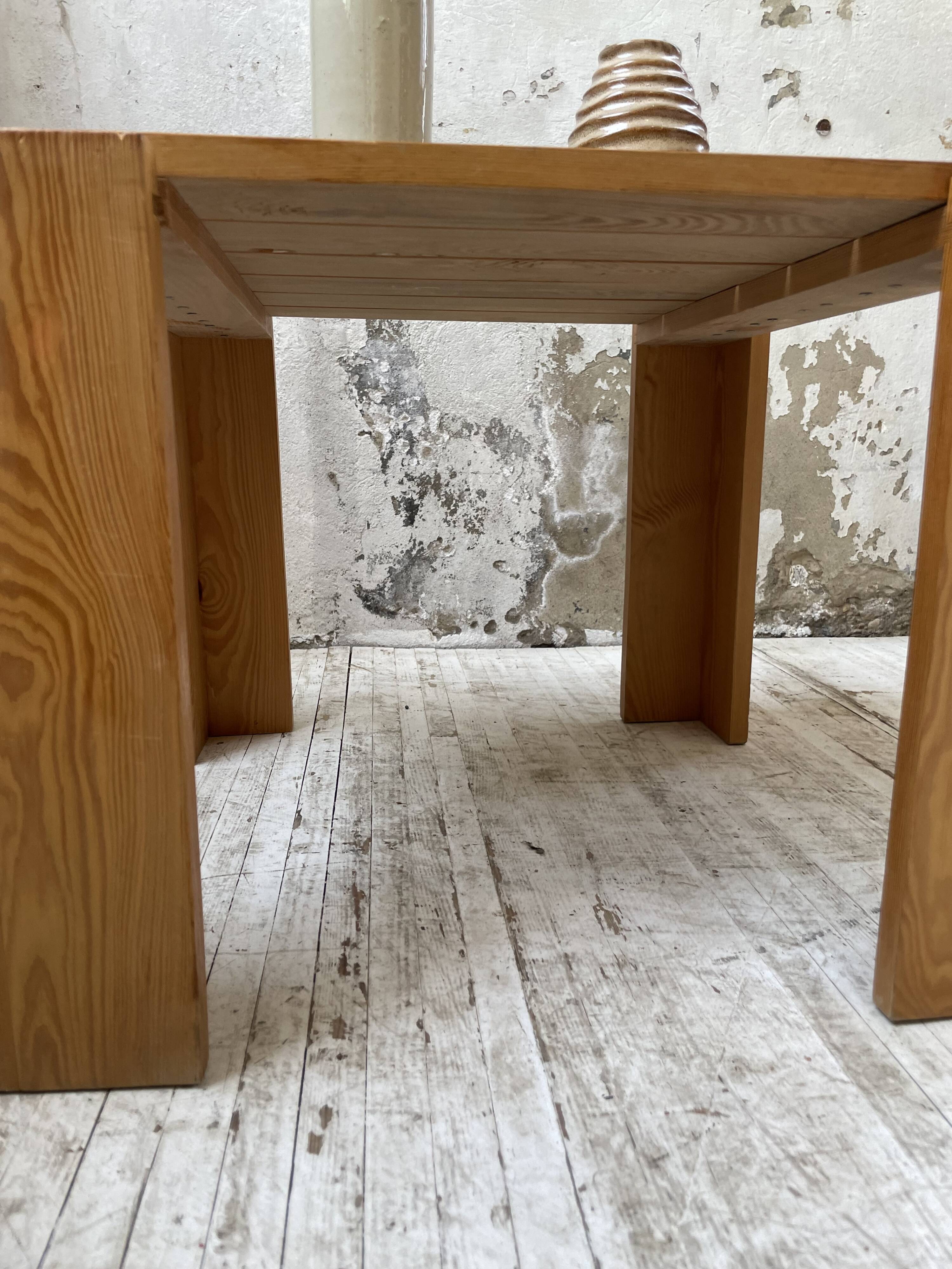 Square pine coffee table from the 70s revival