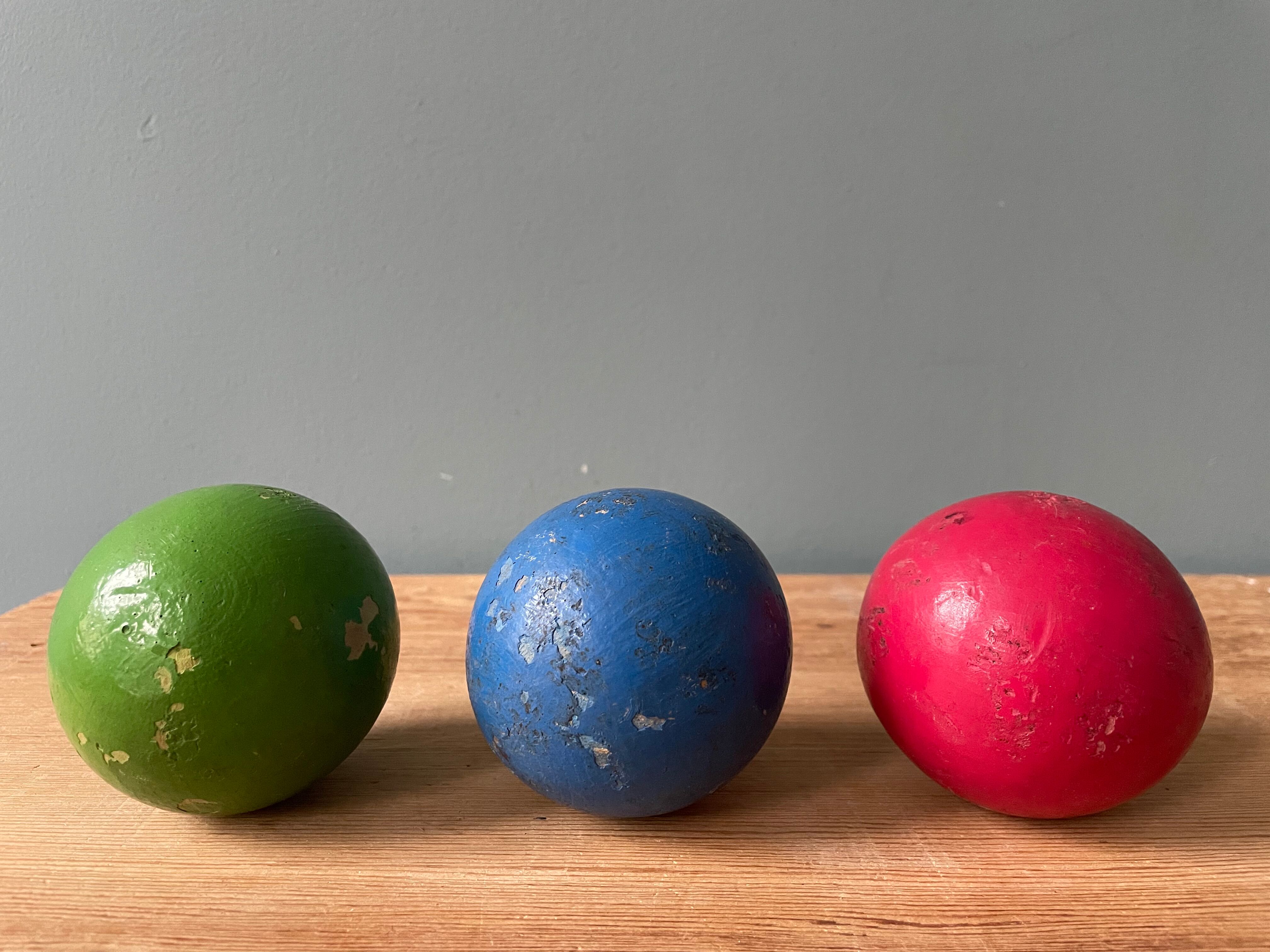 Ancien jeu de quilles en bois