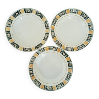 St-Amand deep plates