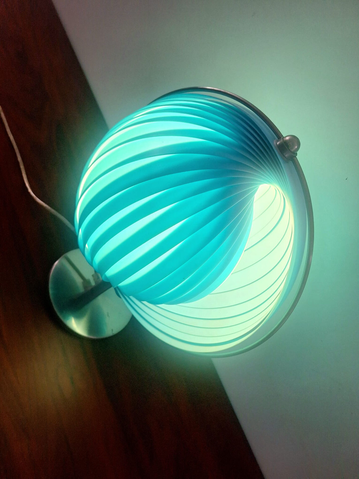KARE Design edition, lamp model Moon, vintage light fixture.