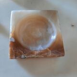 Empty marble pocket