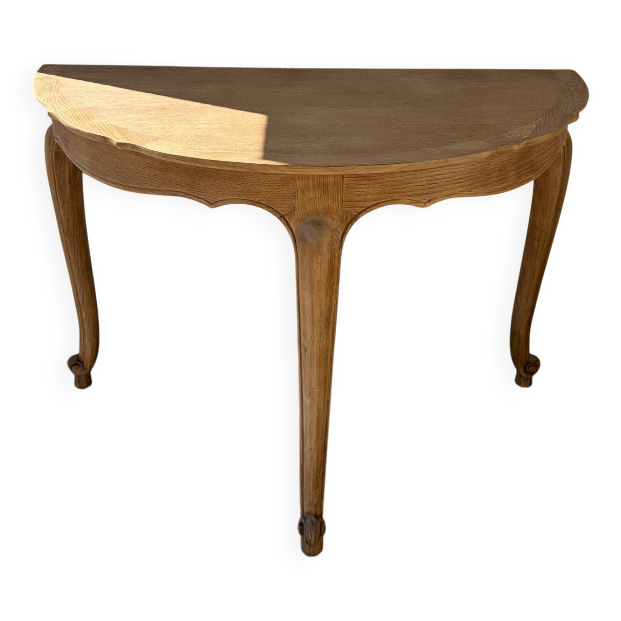 Golden oak console