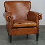 Fauteuil en cuir de mouton à l'aspect luxueux