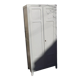 Armoire parisienne peinte