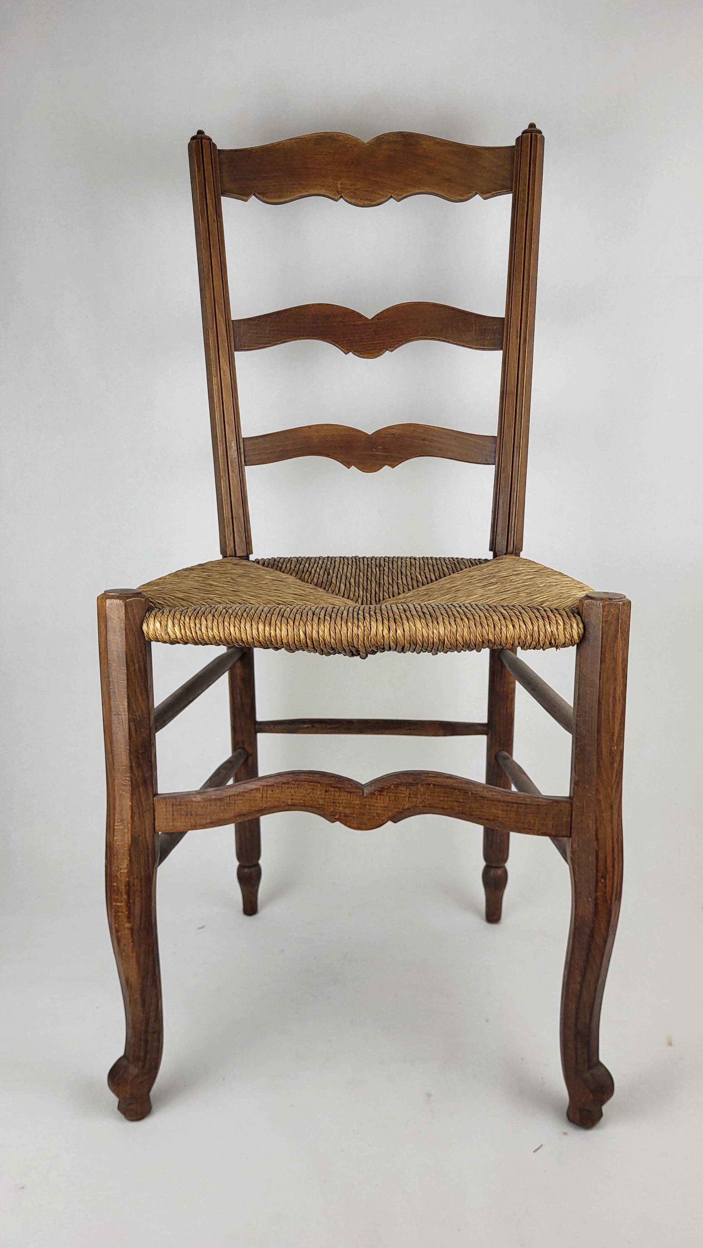 Straw chair