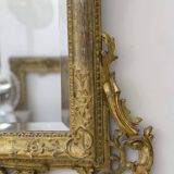 19th century Italian mirror in carved gilded wood