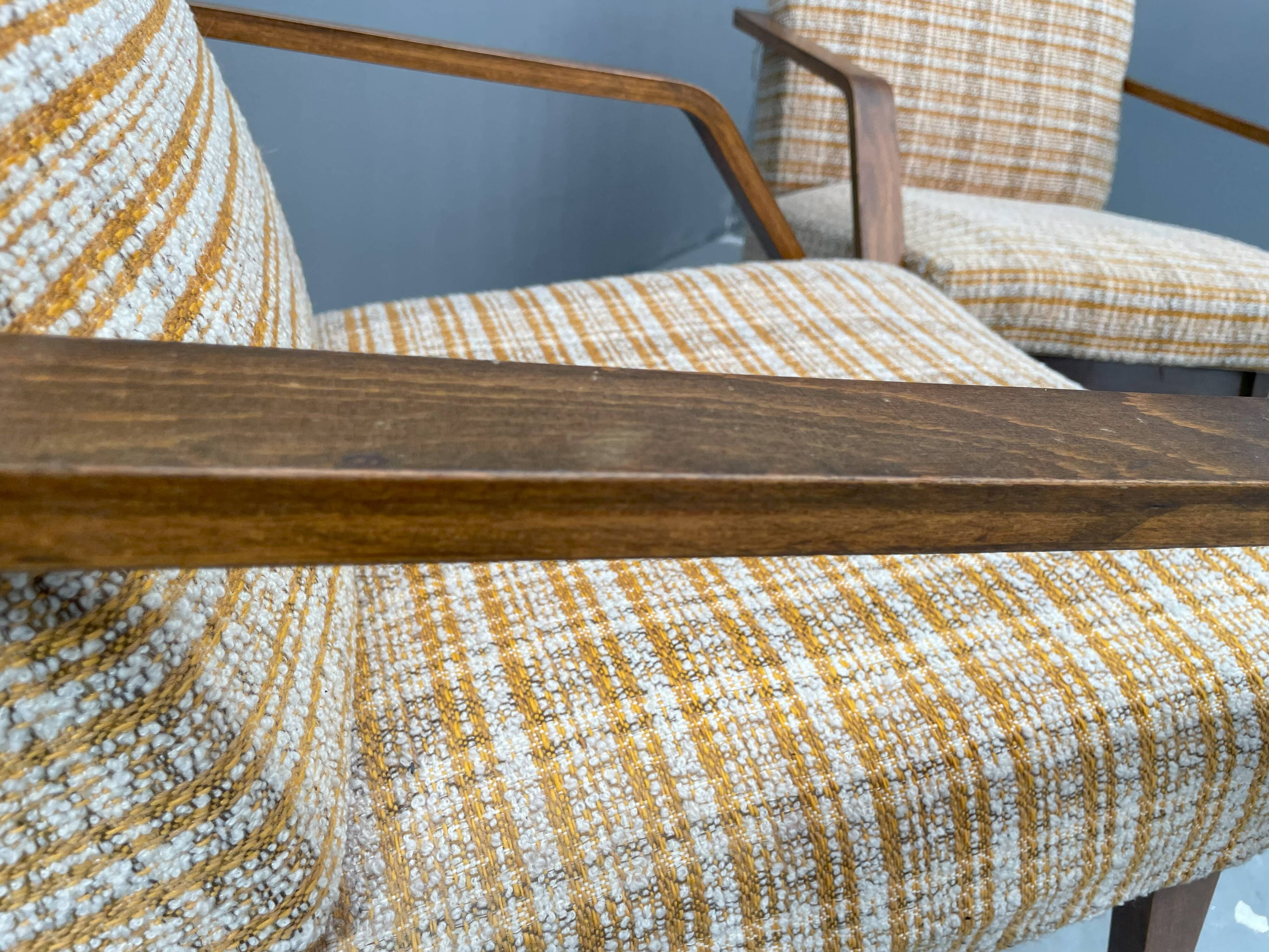 Paire de fauteuils vintage par MIER Topoľčany, 1970