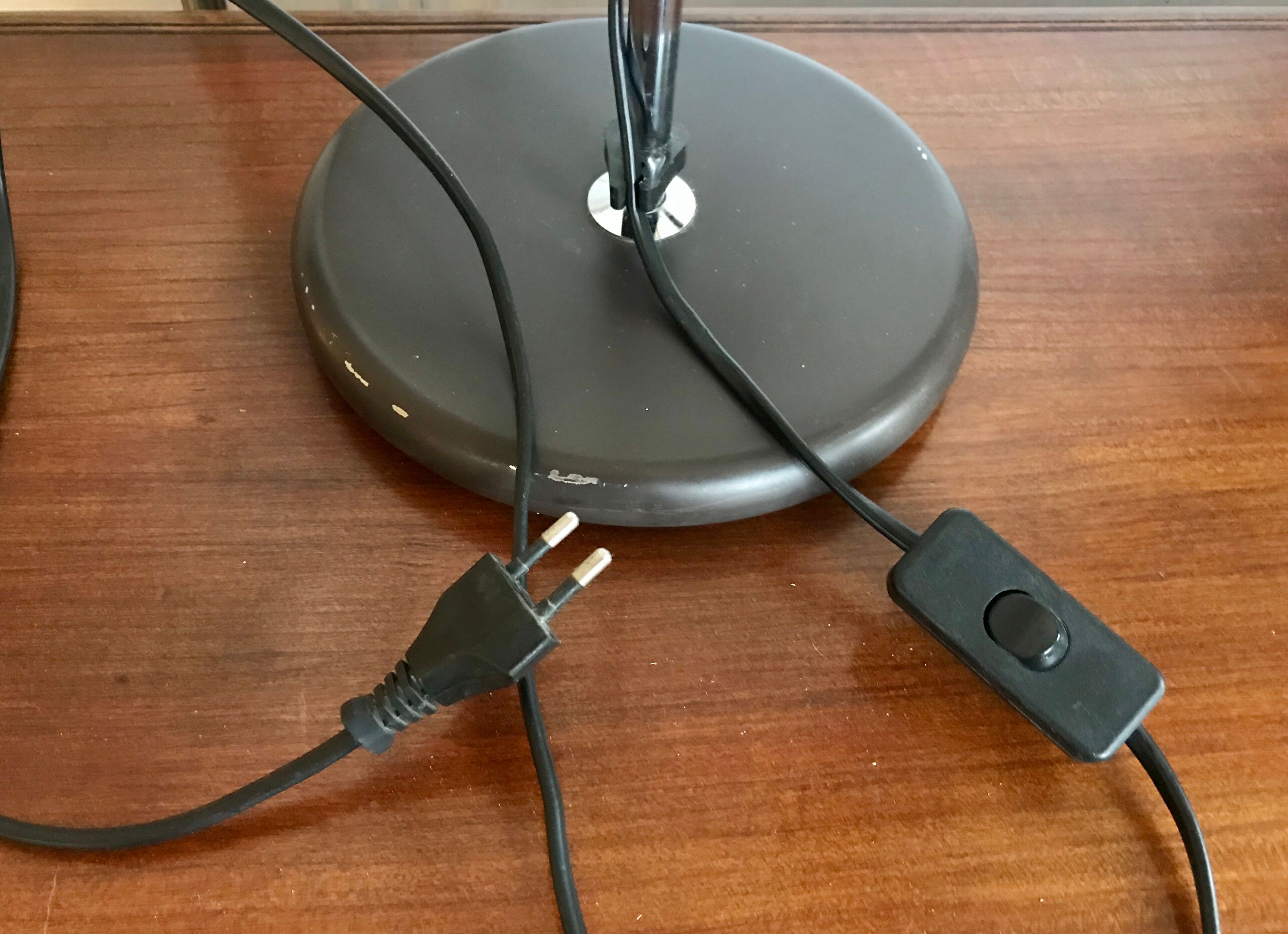 Vintage eyeball lamp