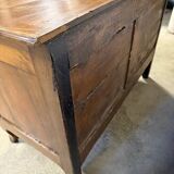 Antique chest of drawers