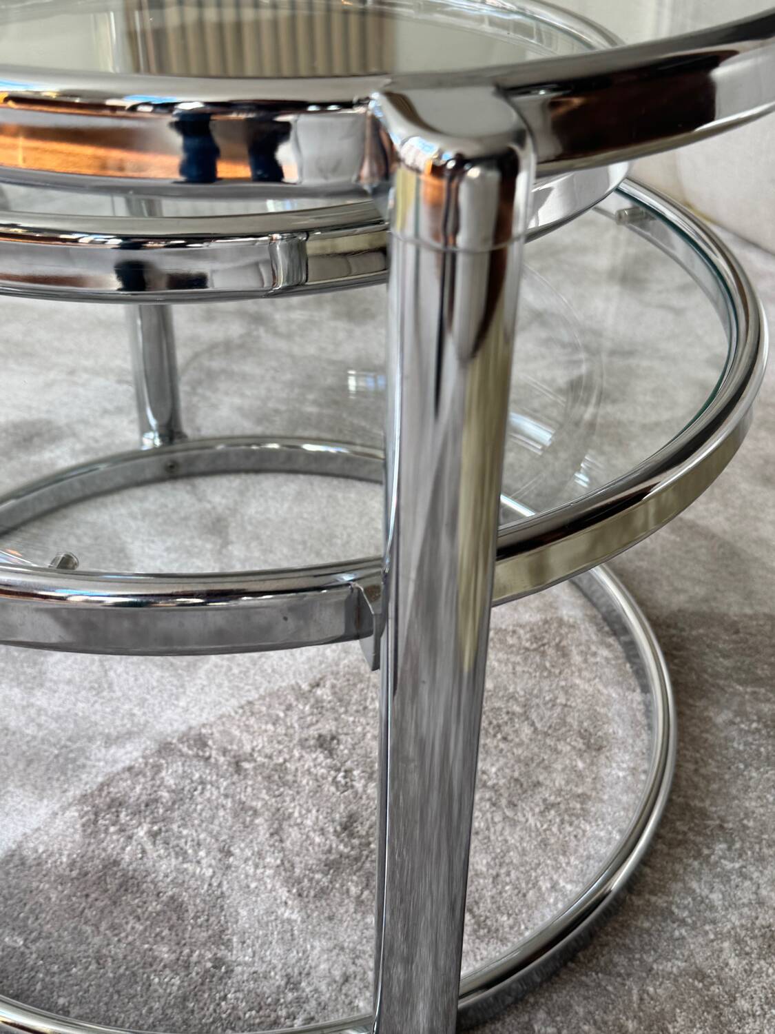 Space age coffee table Milo Baughman