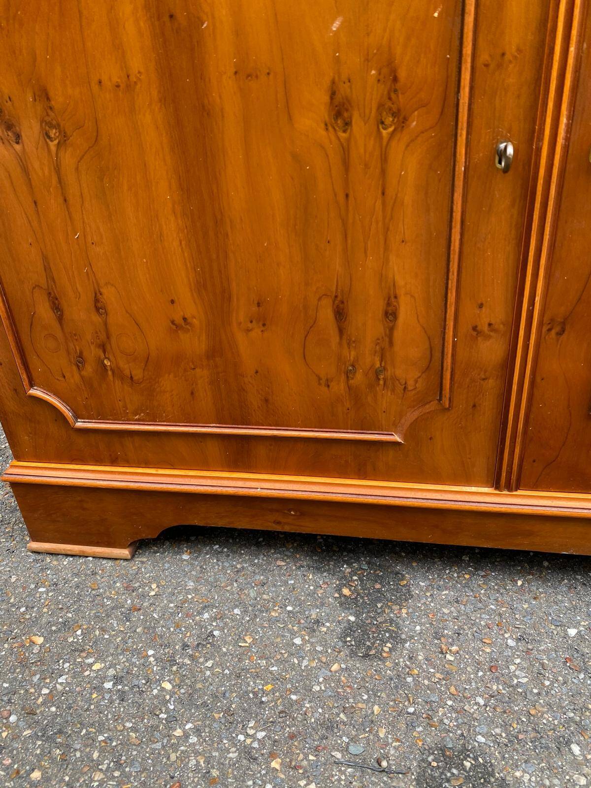 Large English solid wood library from the 19th century, 162cm.