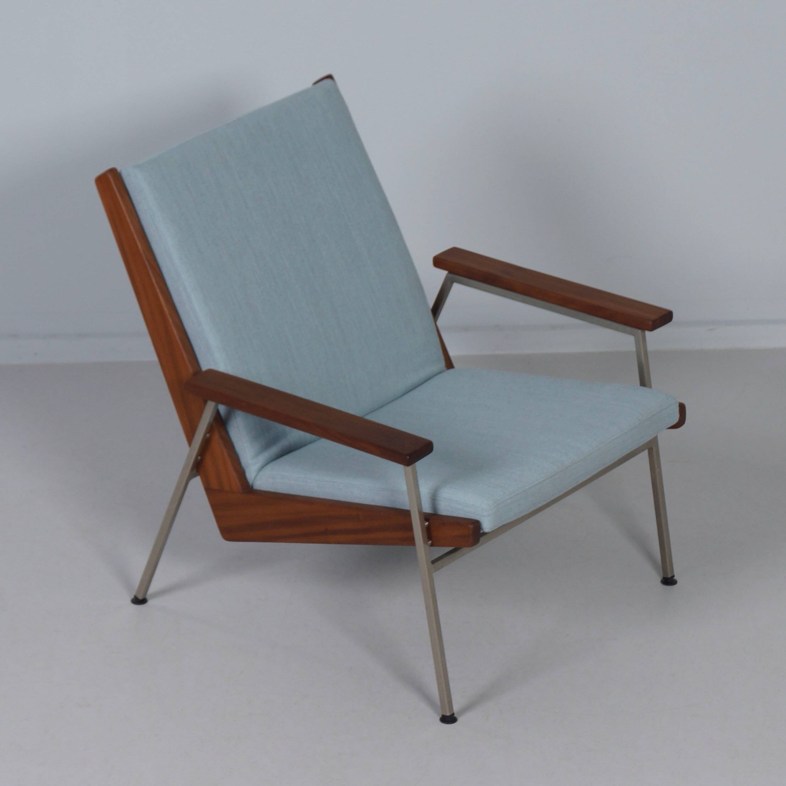 Vintage armchair model 2520 by Gelderland, blue upholstery, 1960s