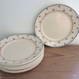 8 assiettes plates