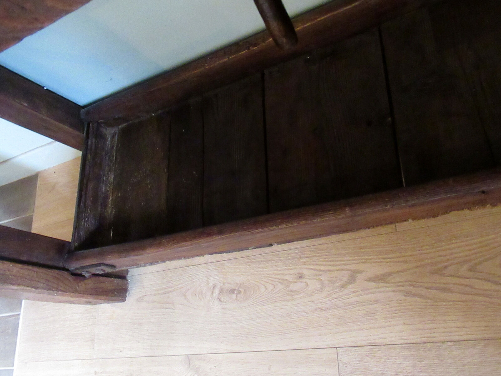 Workbench in oak, beech top