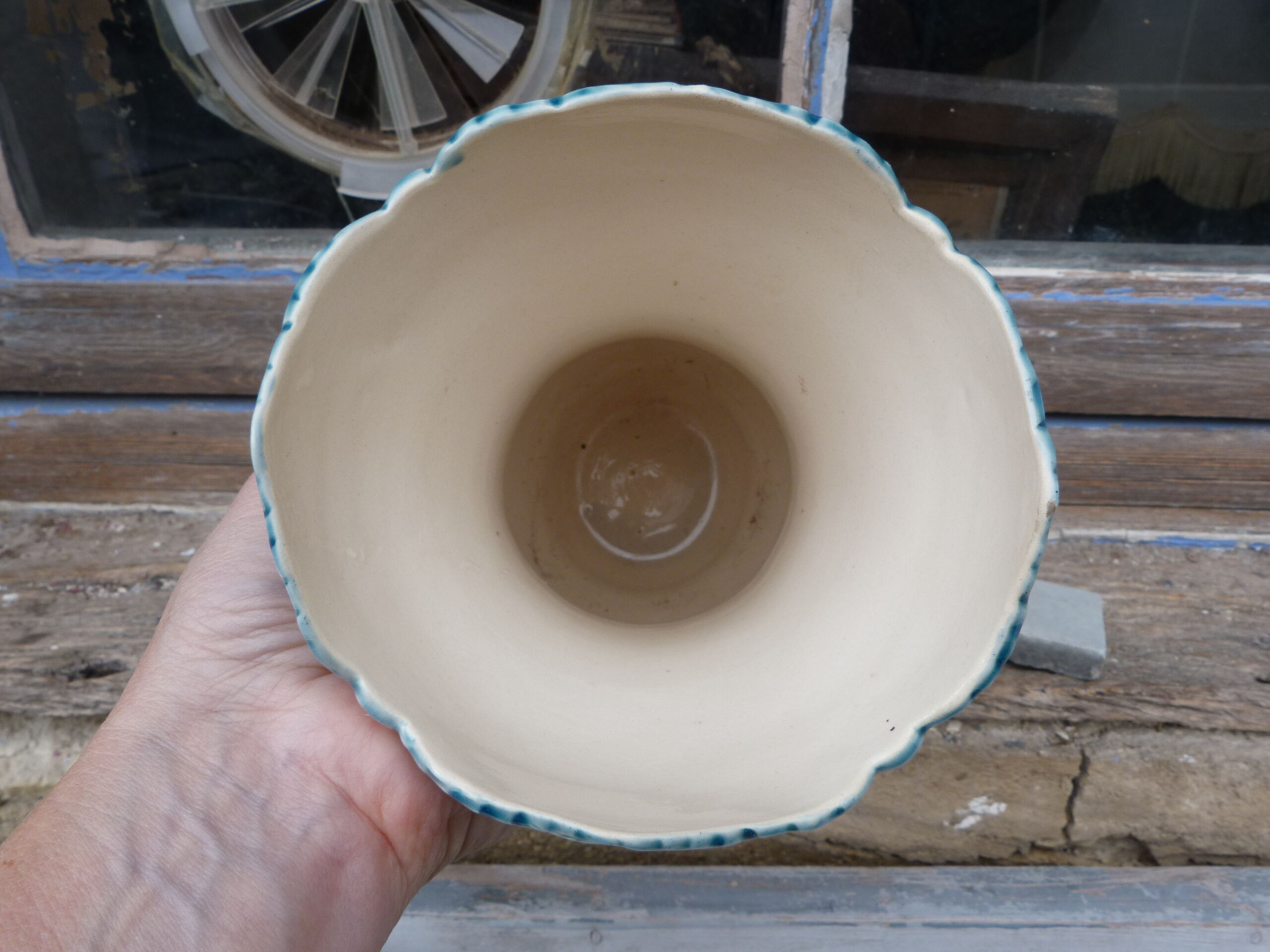 Vase Art nouveau en barbotine De Bruyn Fives Lille
