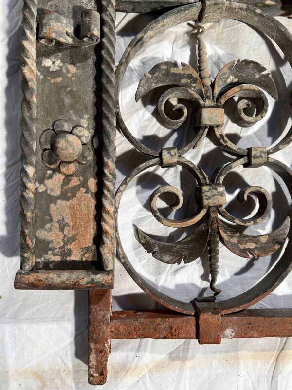 Garde corps XVIIem en fer forgé, rambarde barrière de balcon