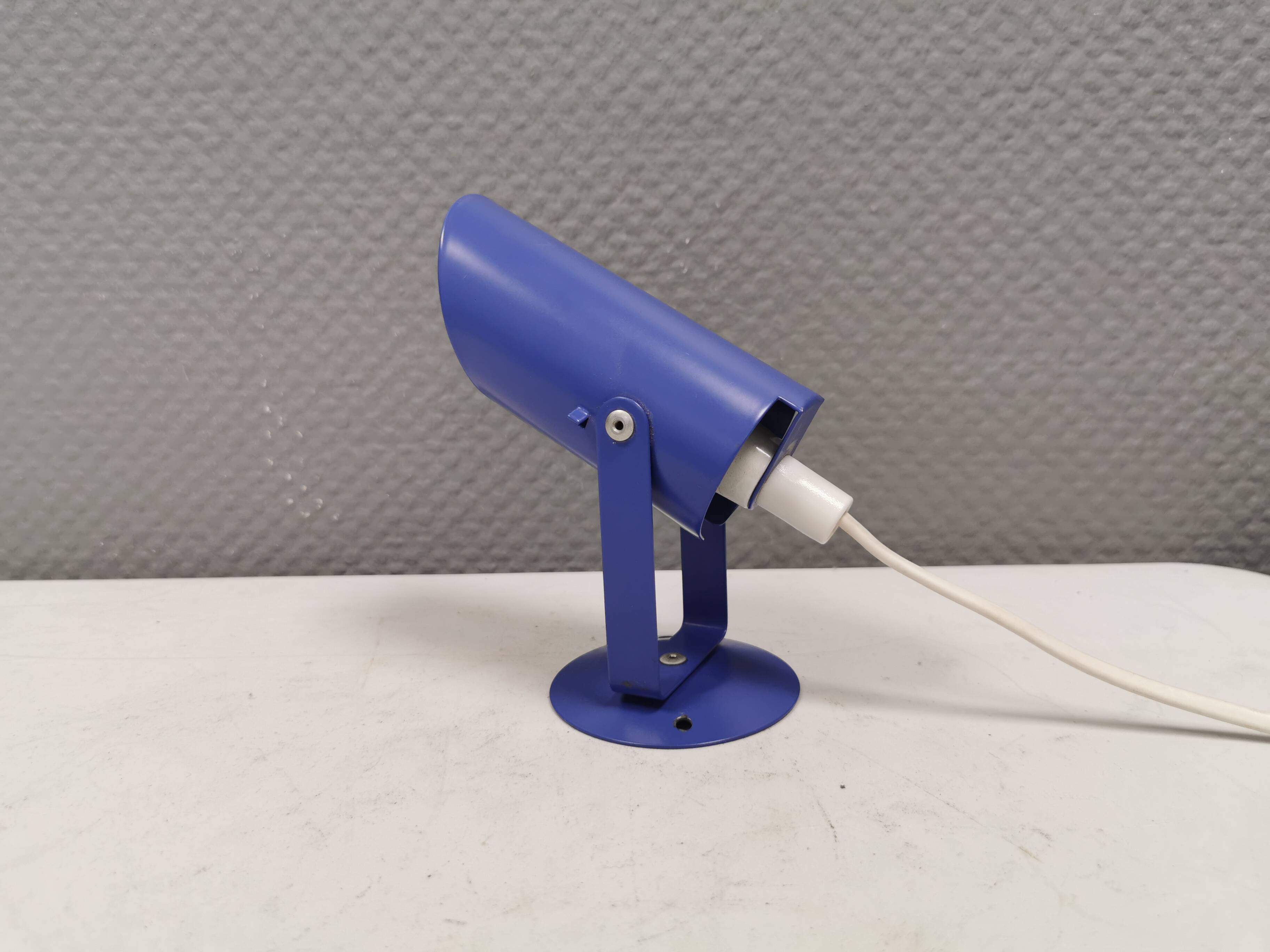 Small wall lamp in a delicate light blue colour from the Danish Lyfa 1980s