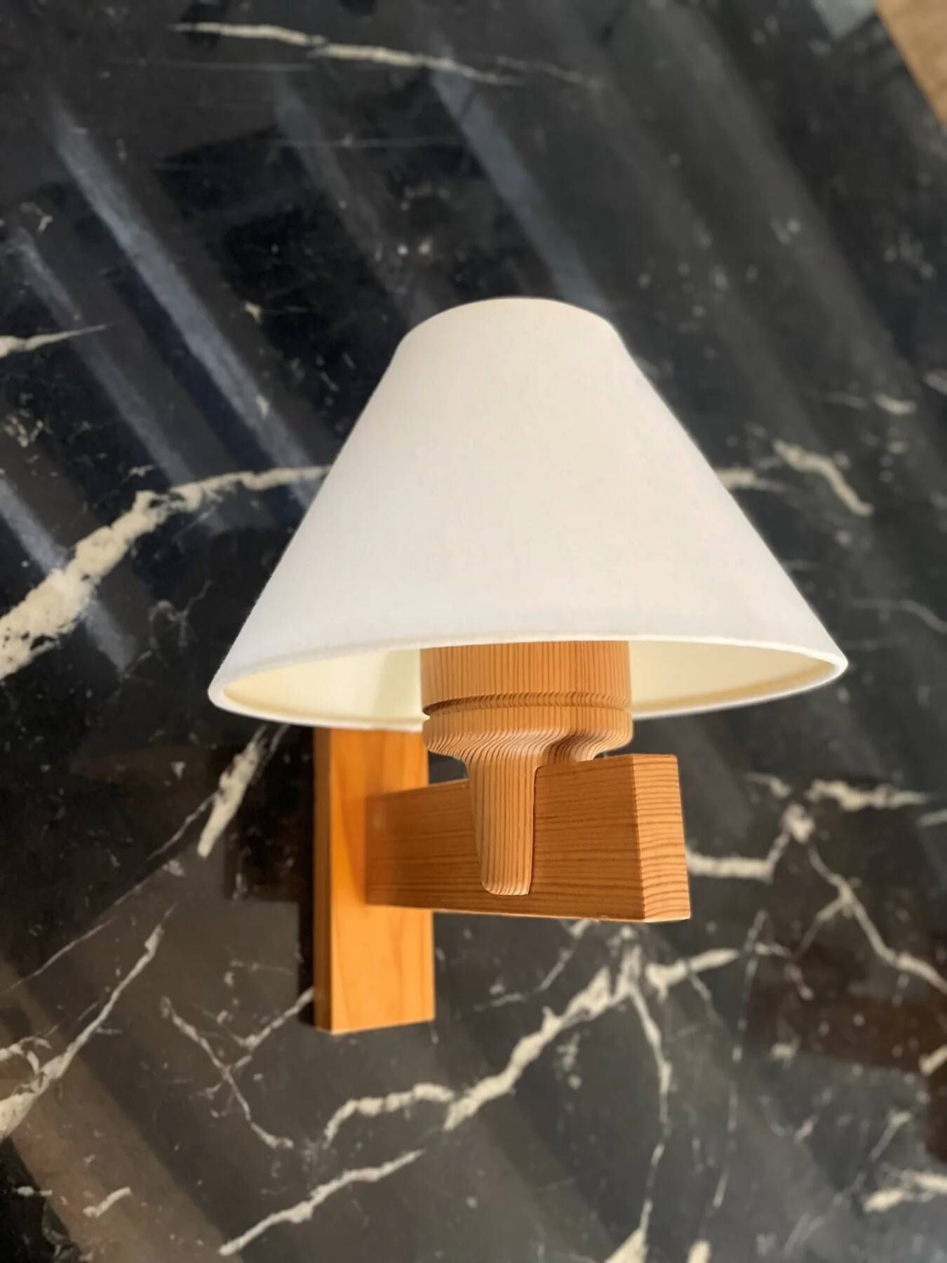 Set of wall sconces in pine, Modern Scandinavian style by Uno Dahlen for Aneta, 1970s.