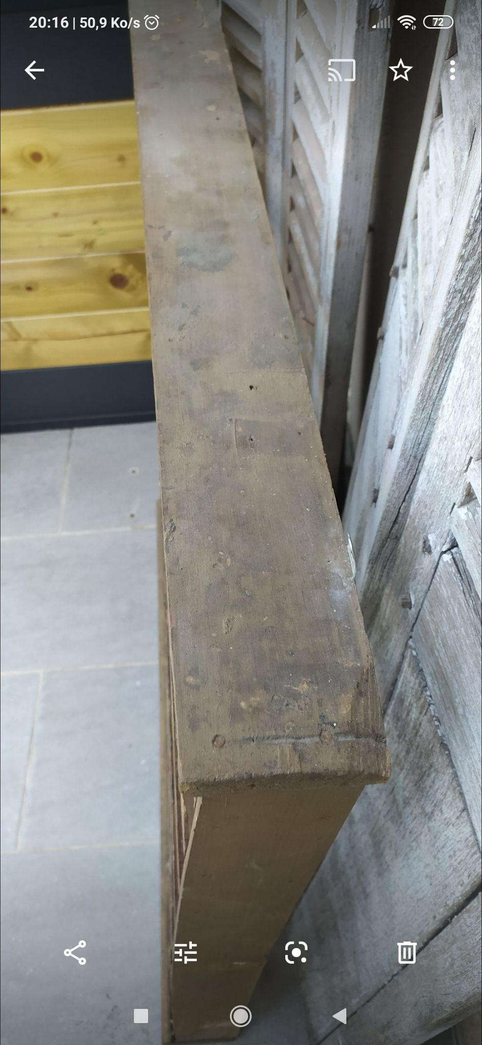 Meuble ancien de gare à casiers en bois