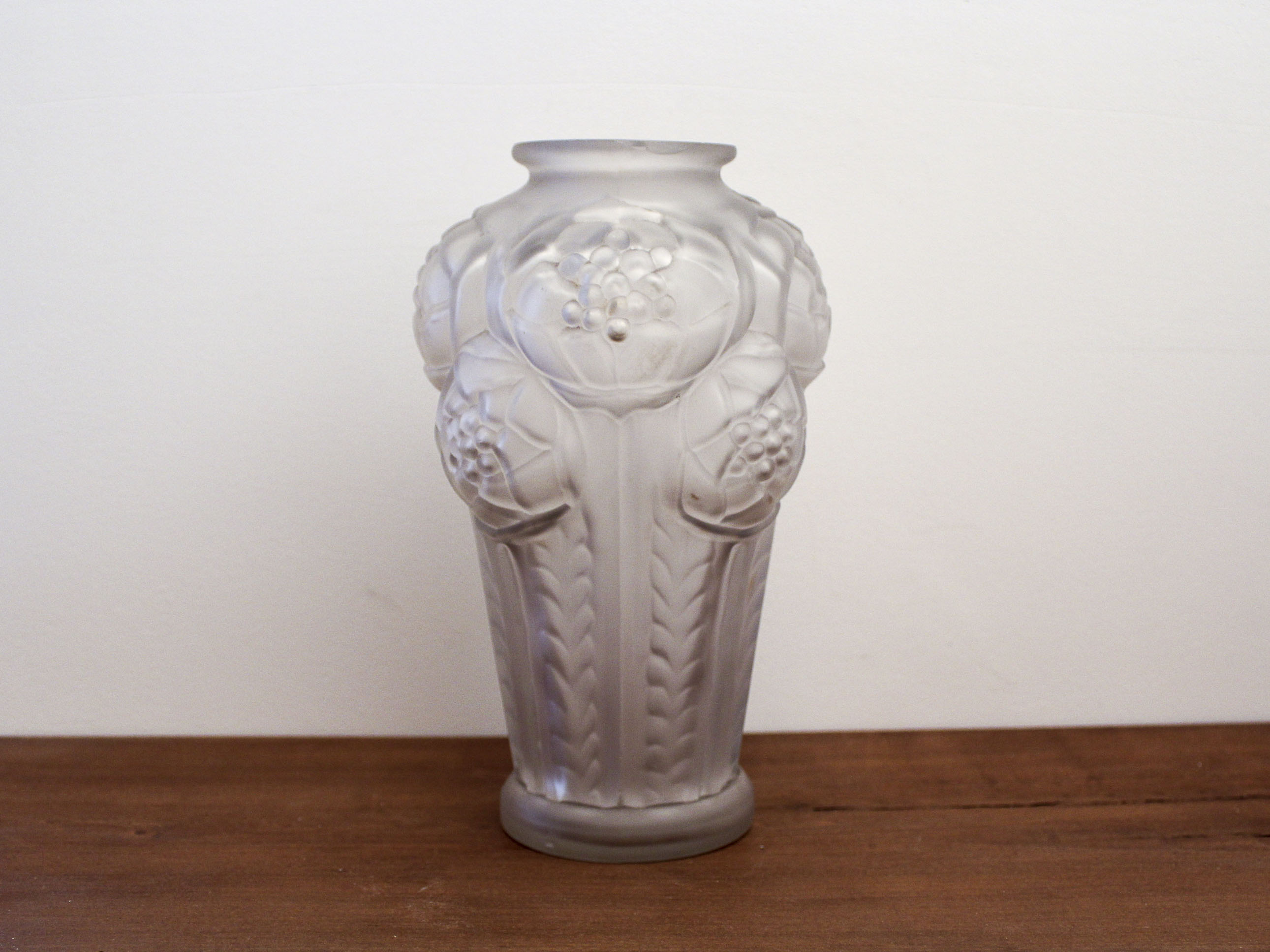 Art Deco Luminax Vase by Carrillo