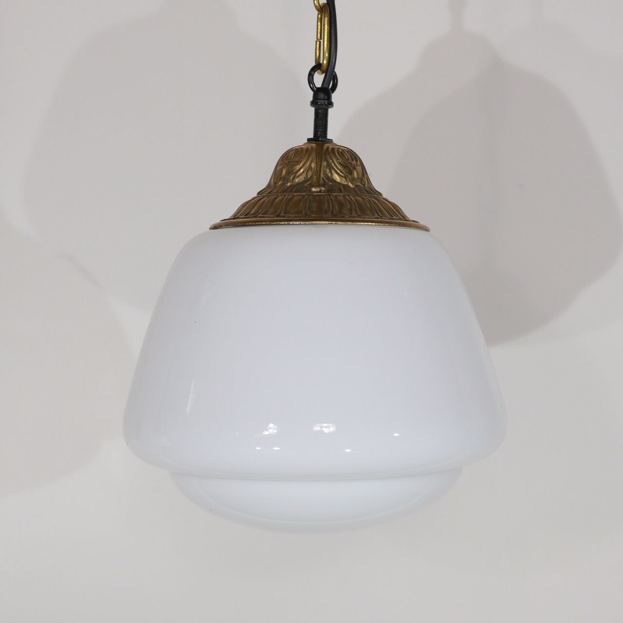 Opaline hanging lamp