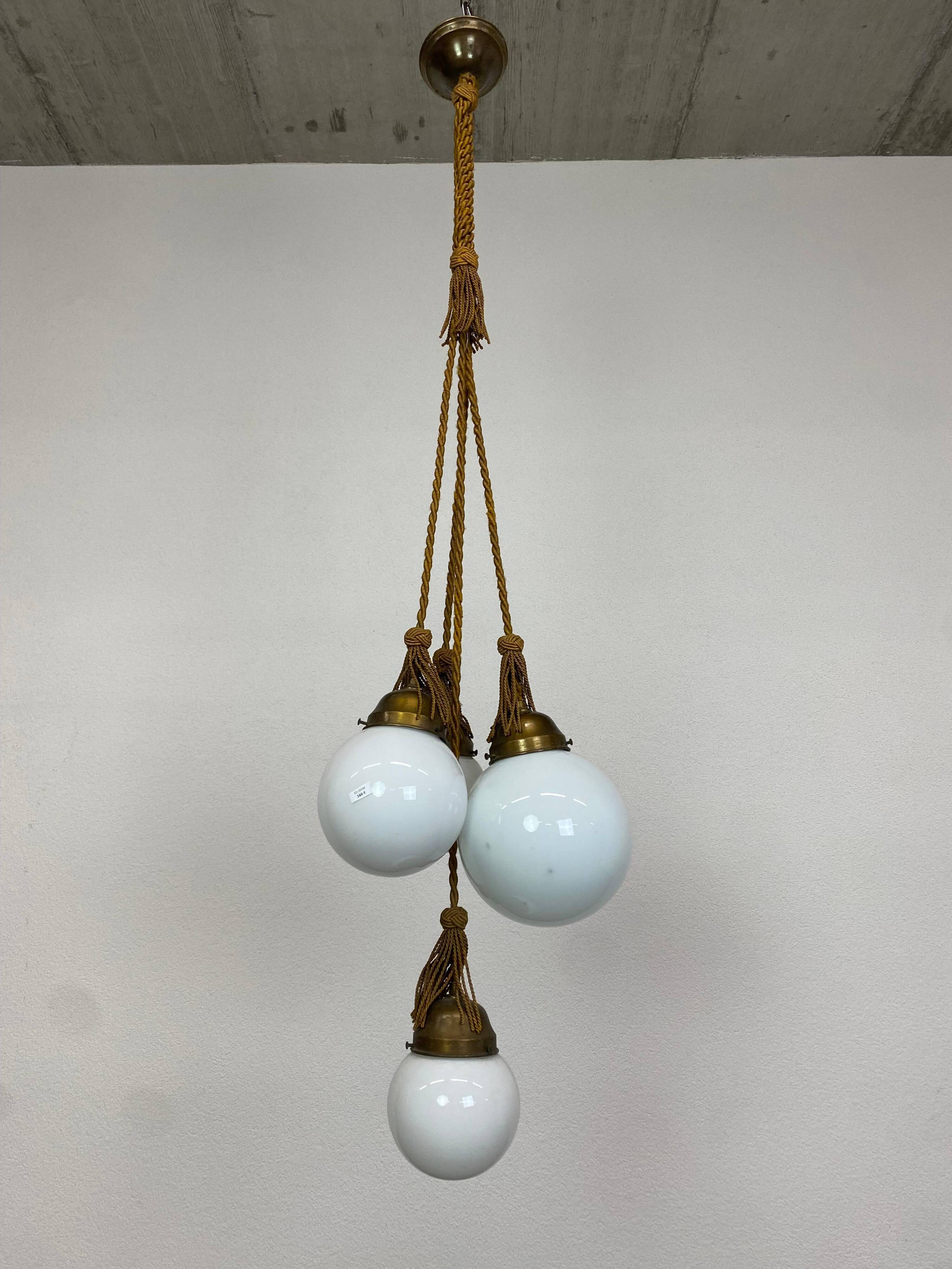 Lampe suspension art déco
