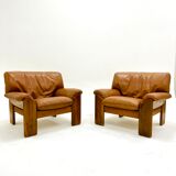 Pair of leather armchairs by Sapporo for Mobil Girgi, italy 1970s