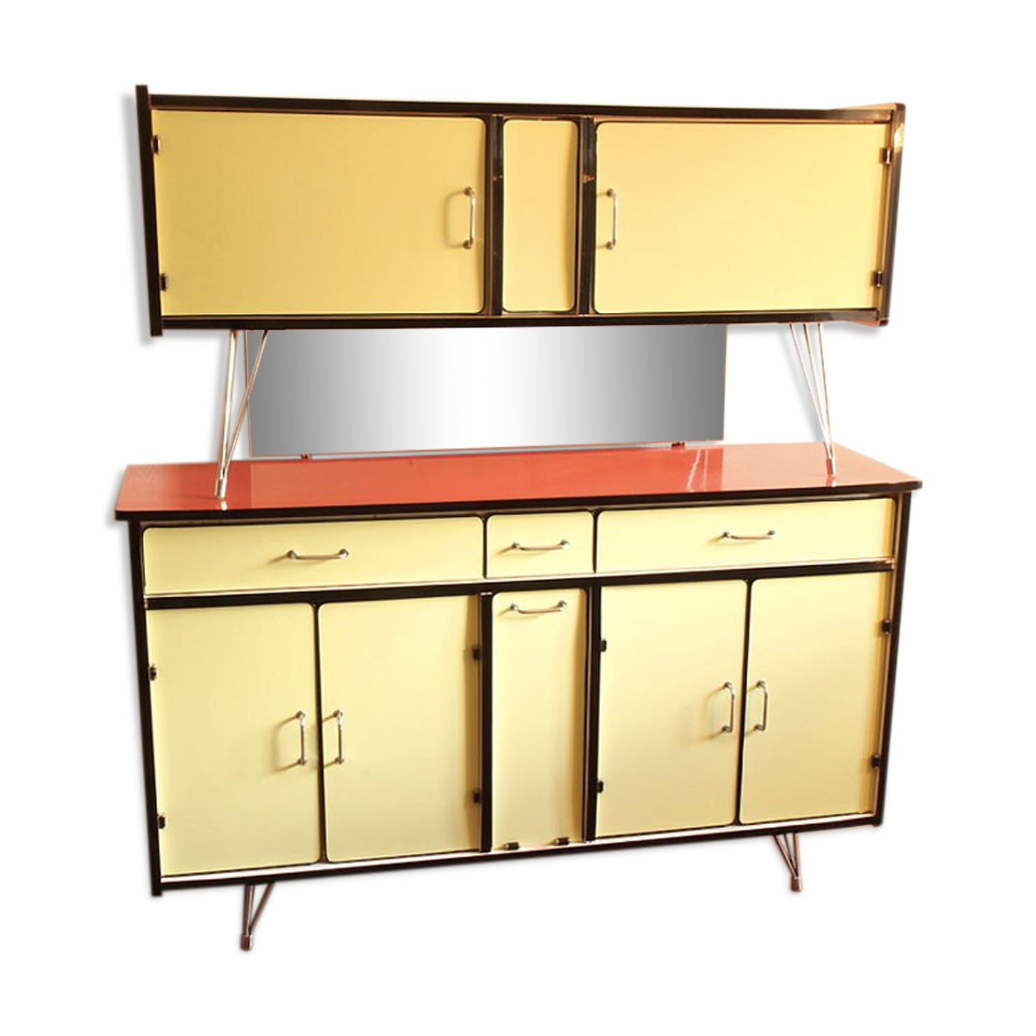 Vintage rockabilly buffet in Formica Eiffel structure.