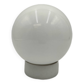 Opaline and porcelain wall light