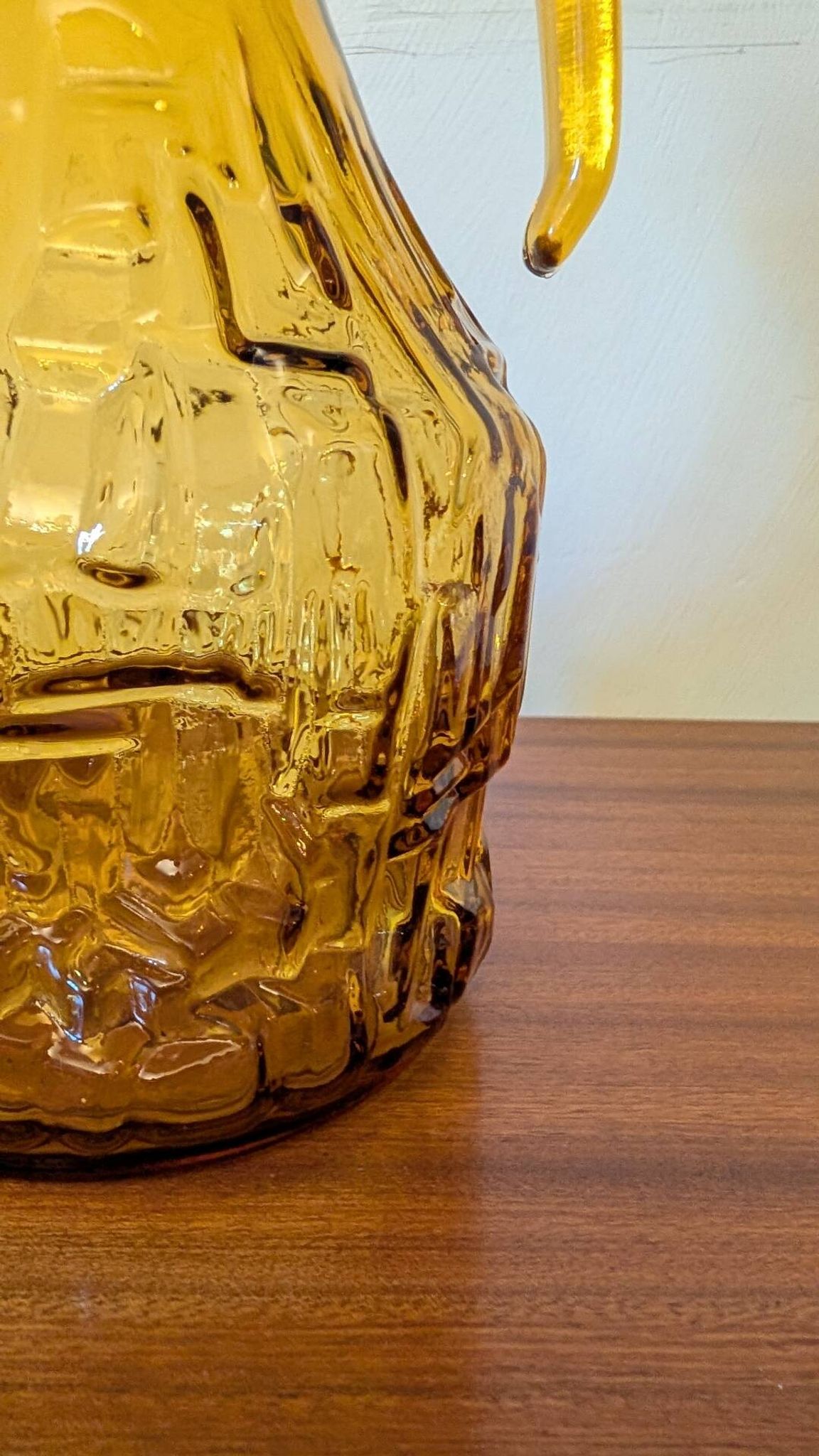 Italian pitcher textured amber glass 70's