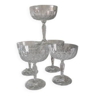 5 champagne glasses