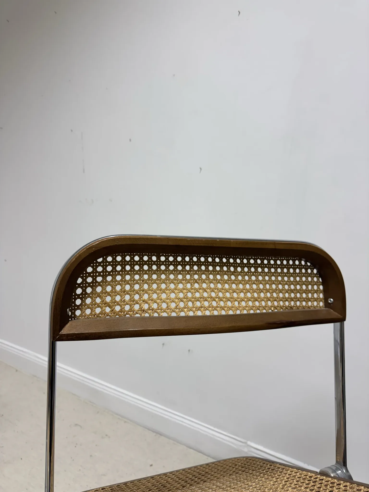 4 chaises Plia par Giancarlo Piretti