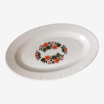 Vintage oval dish in Arcopal floral patterns