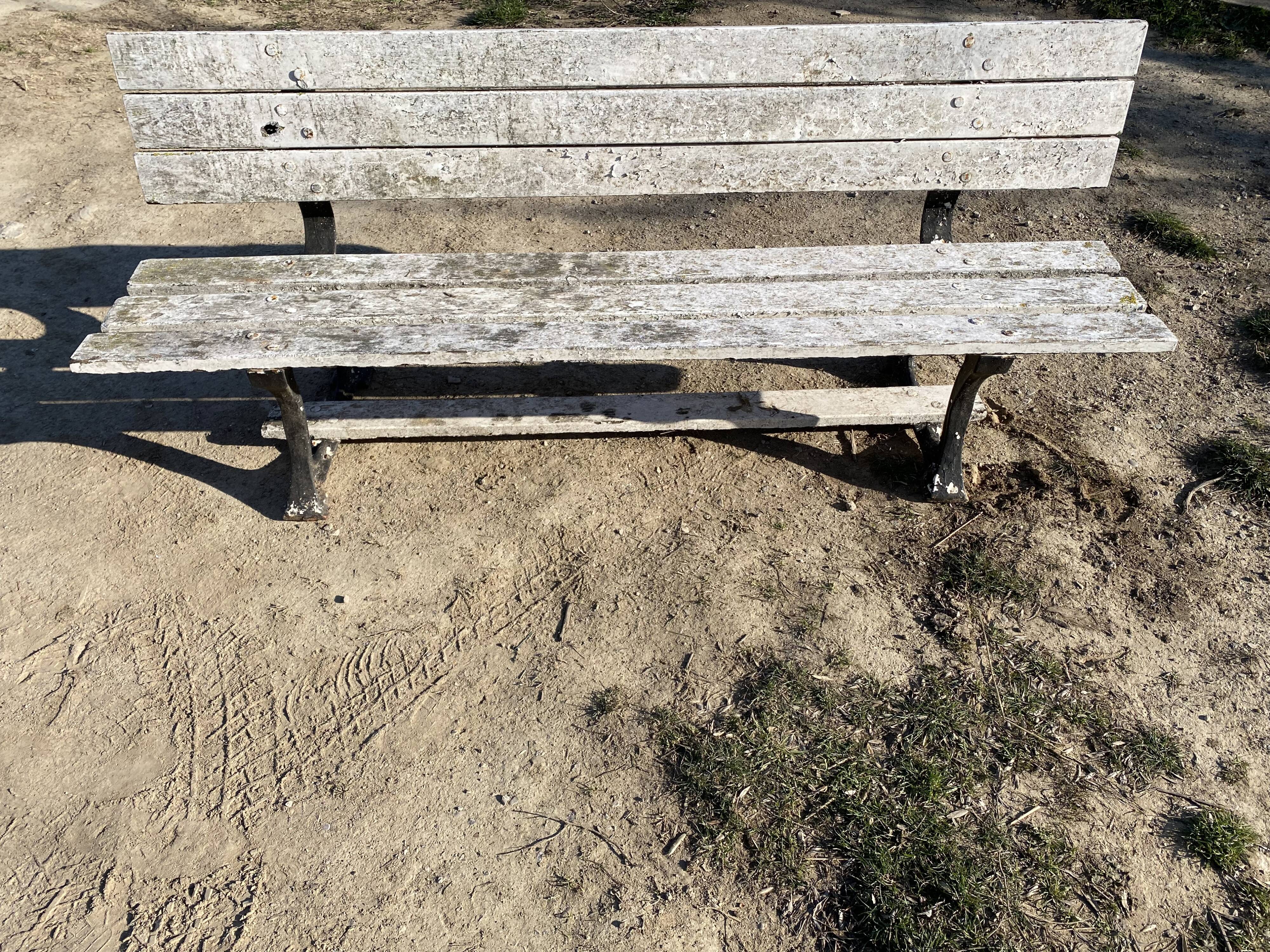 Banc de jardin et parc Kuhn