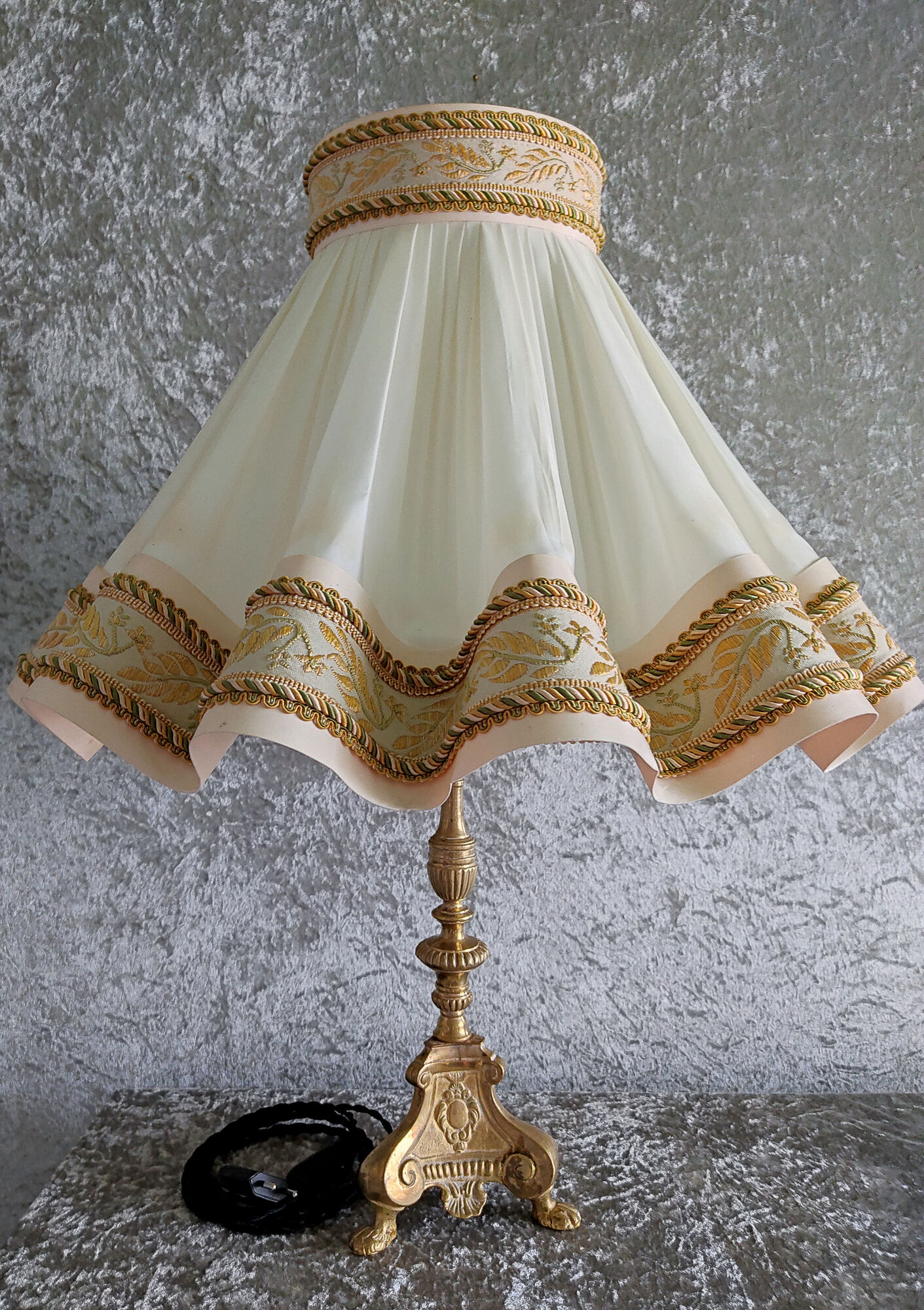 Bronze lamp and petticoats