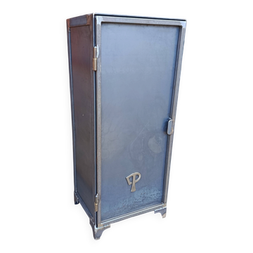 Letrapu storage furniture in raw steel