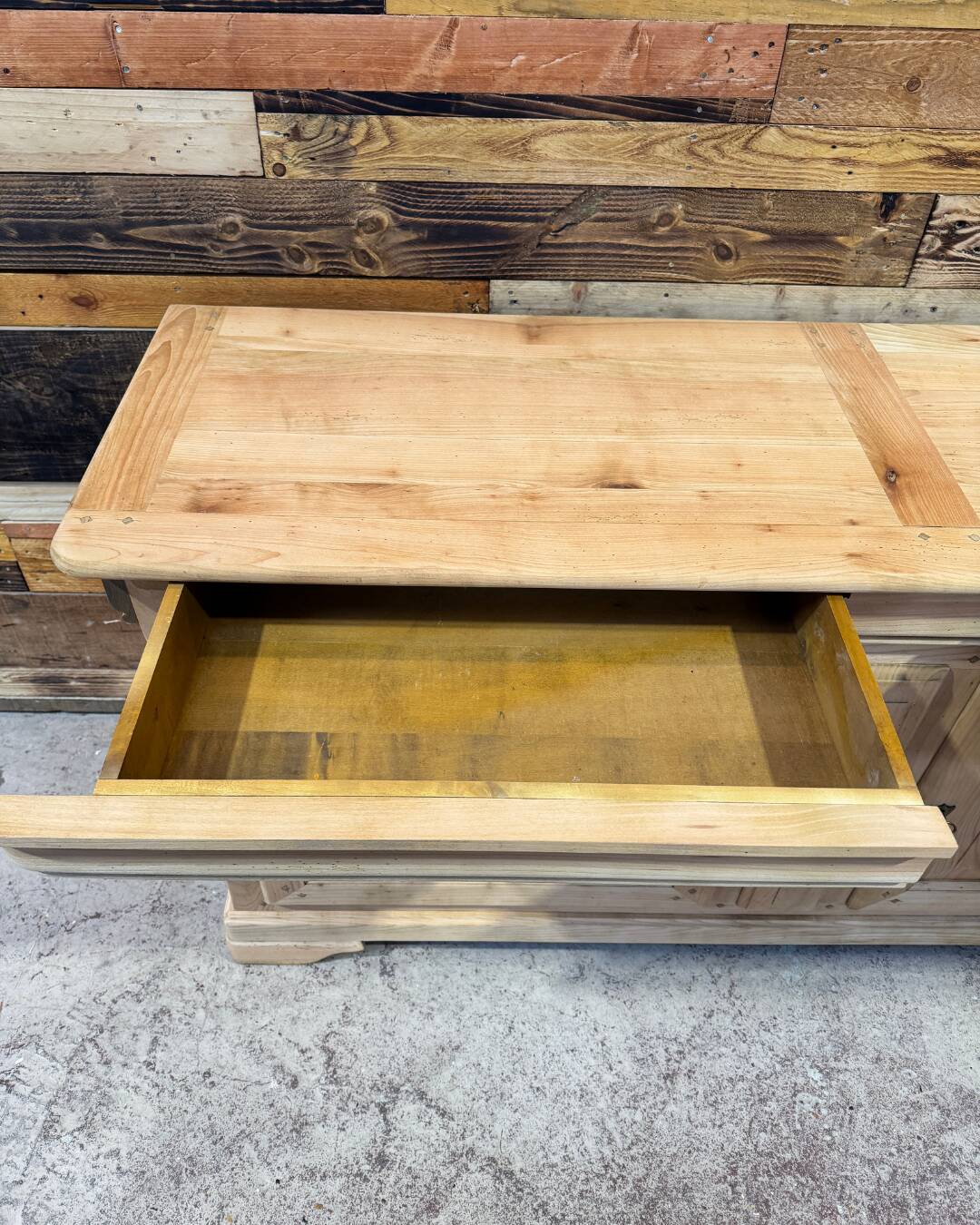 TV unit in cherry wood