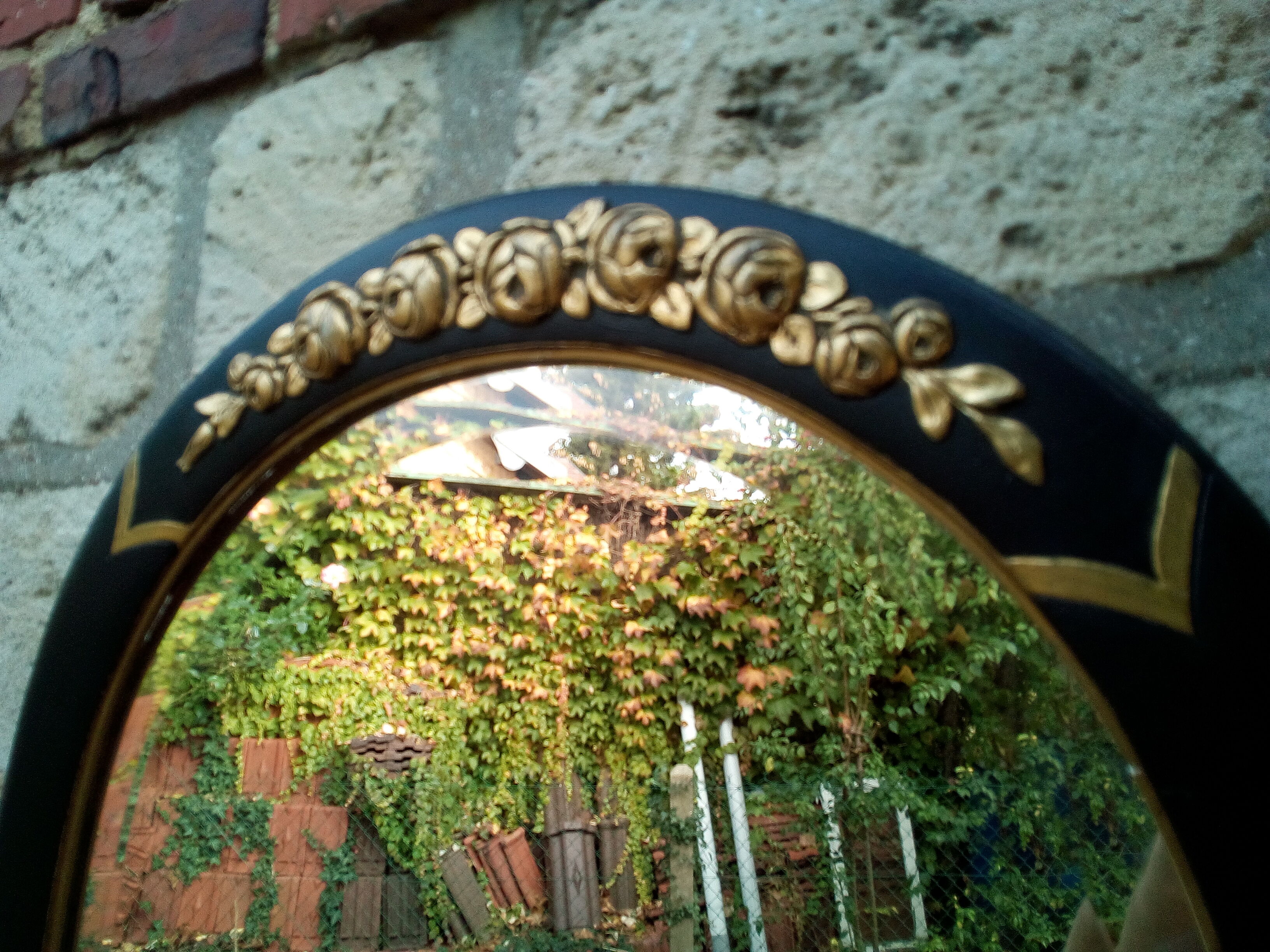 Mirror "drop of water" 61x92cm