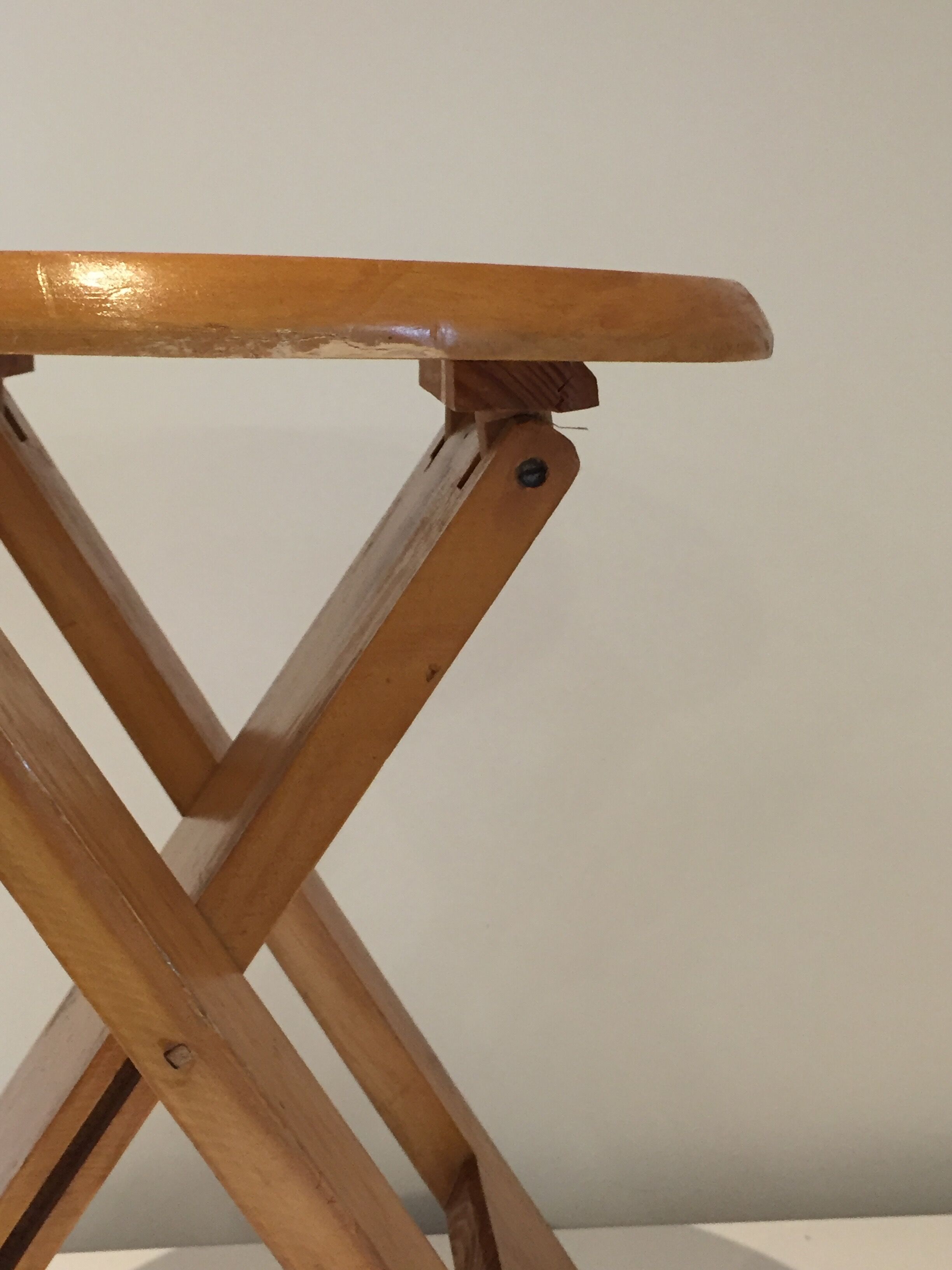 Suzy stool Adrian Reed folding stool, 1980s design