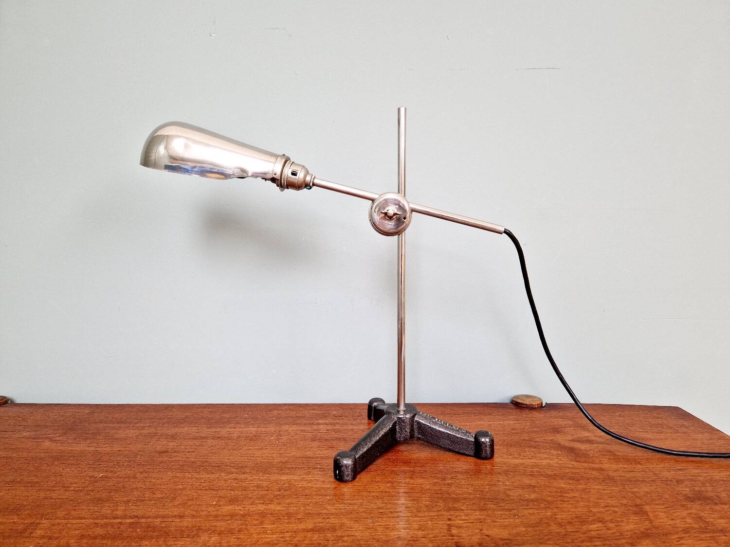 Lampe de travail en métal chromé et fonte, C.F Palmer & Co, London, 1920