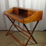Bureau en teck style colonial