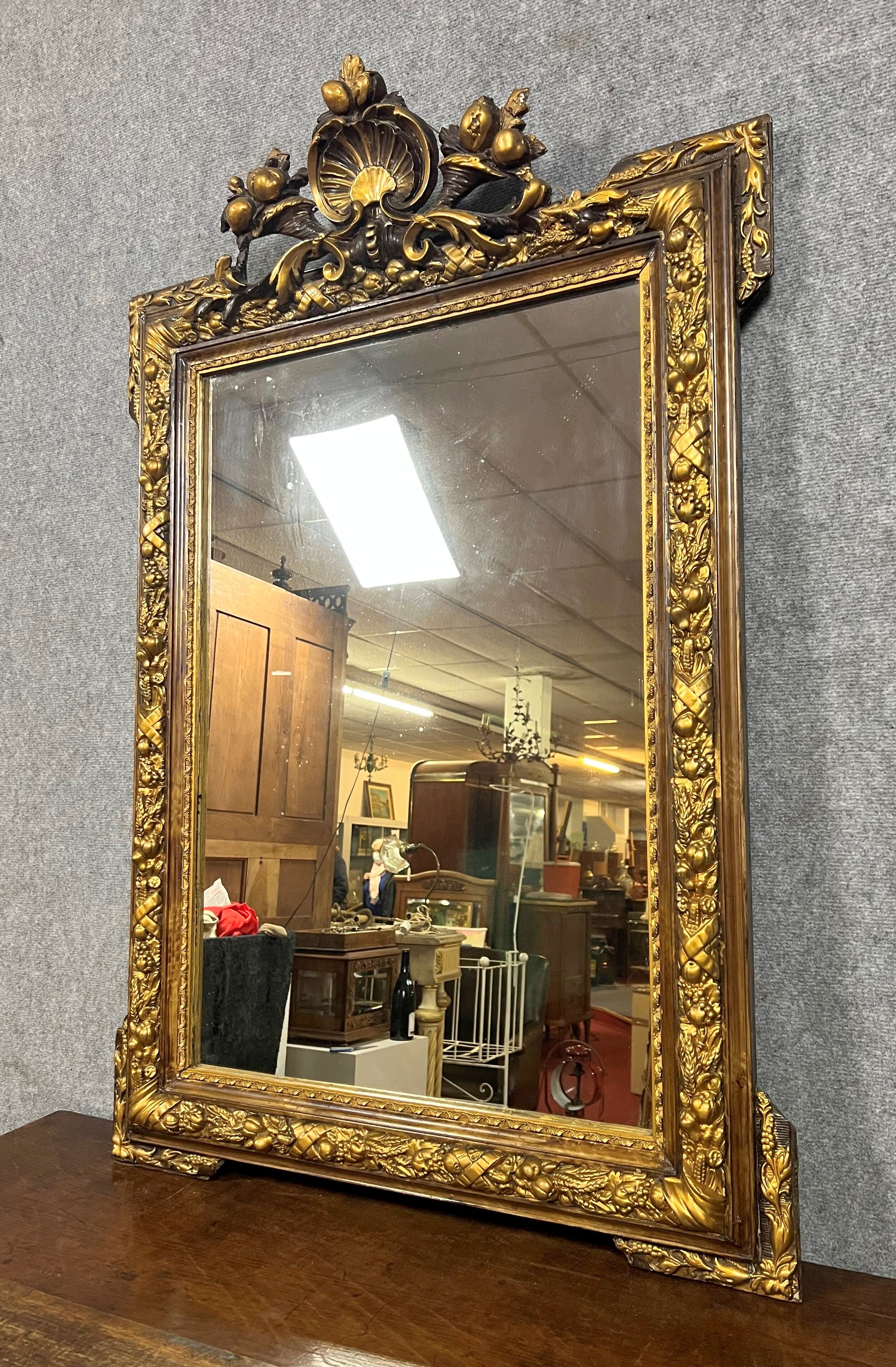 Miroir doré époque Napoléon III vers 1850-1880, 122x82 cm